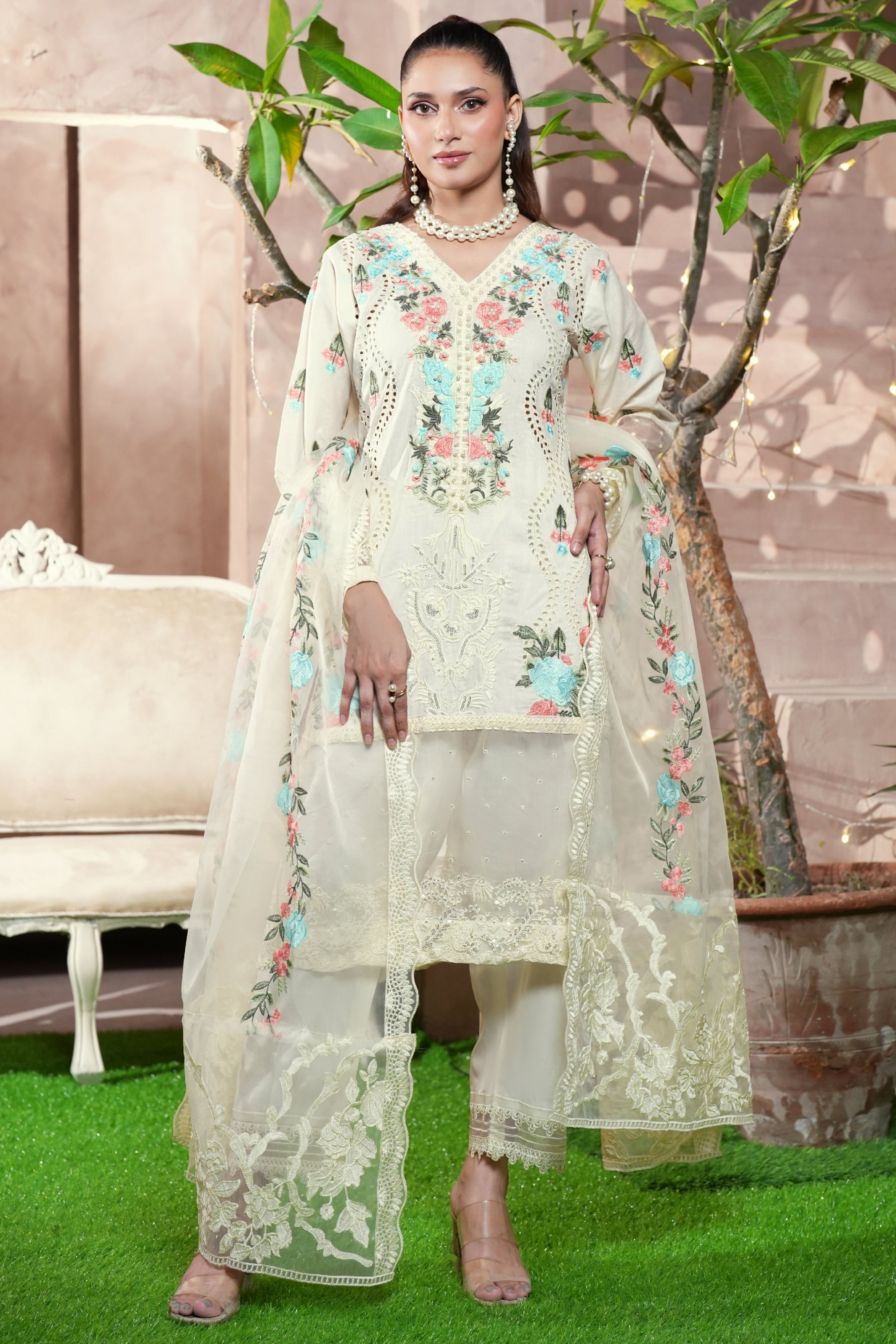 3 Piece Stitched - Gulrooh
