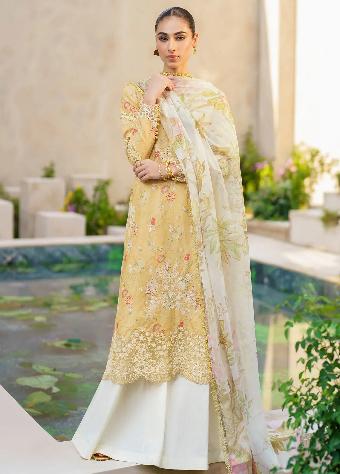 3 Piece Embroidered Printed Lawn By Iznik - UNSTITCHED