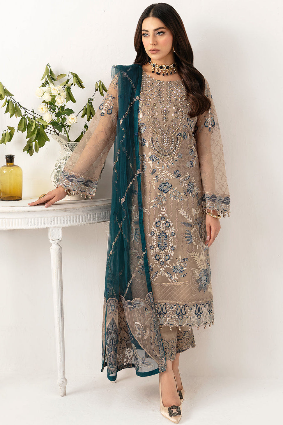 Embroidered Organza By Ramsha MZD-23 - STITCHED