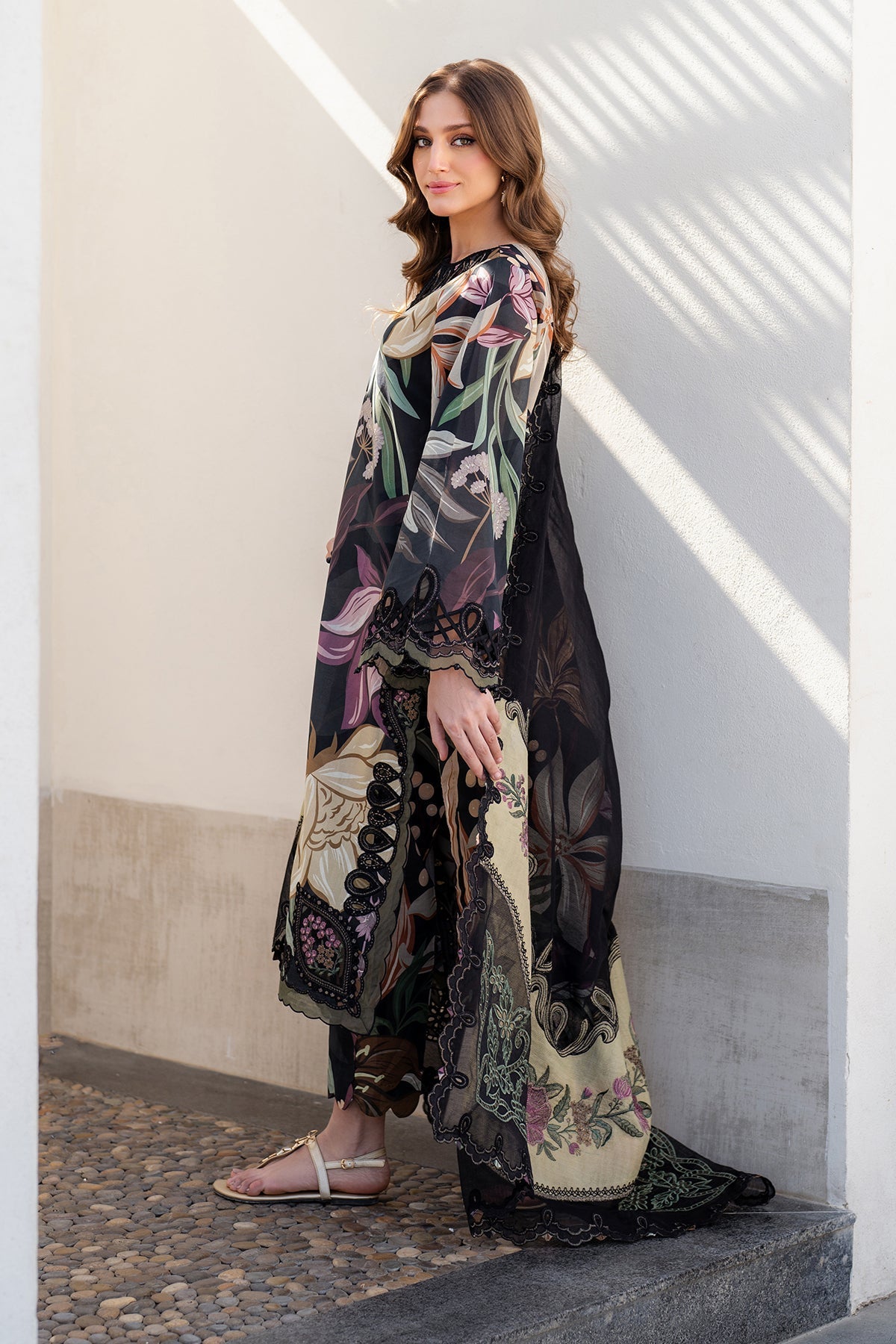 3 Piece Embroidered Lawn - UNSTITCHED