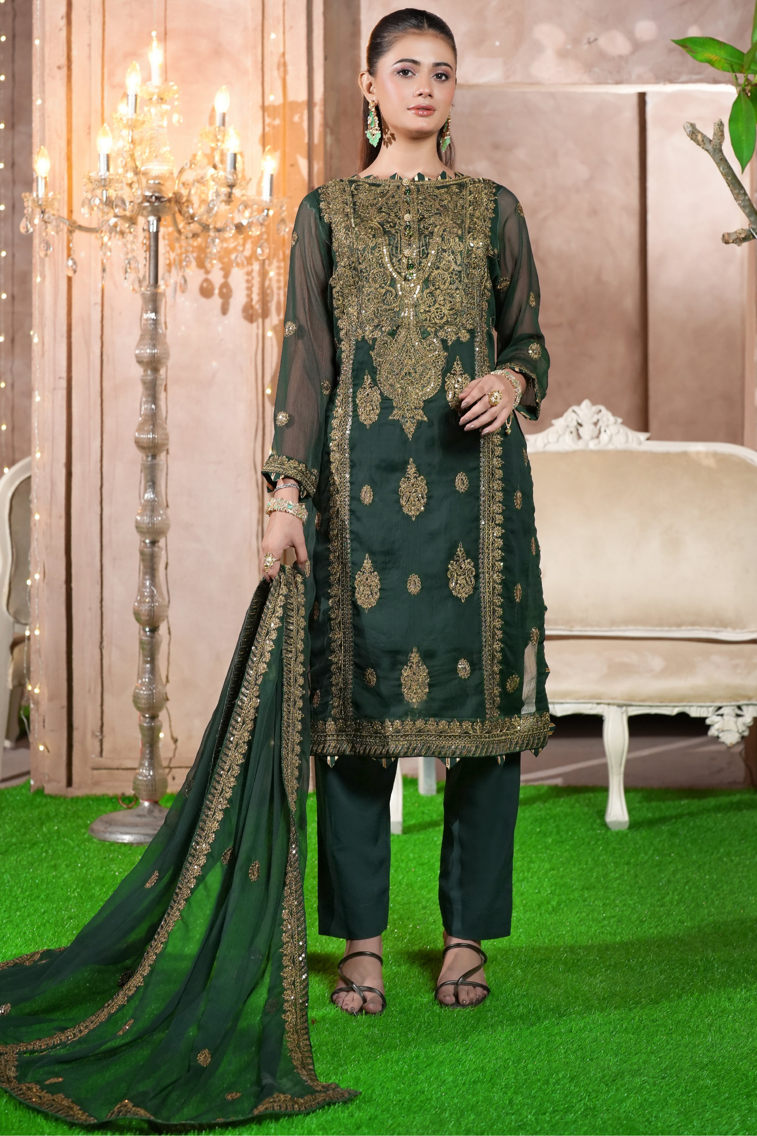 3 Piece Stitched - Roohiya